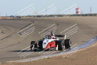 media/Oct-15-2023-CalClub SCCA (Sun) [[64237f672e]]/Group 3/Qualifying/